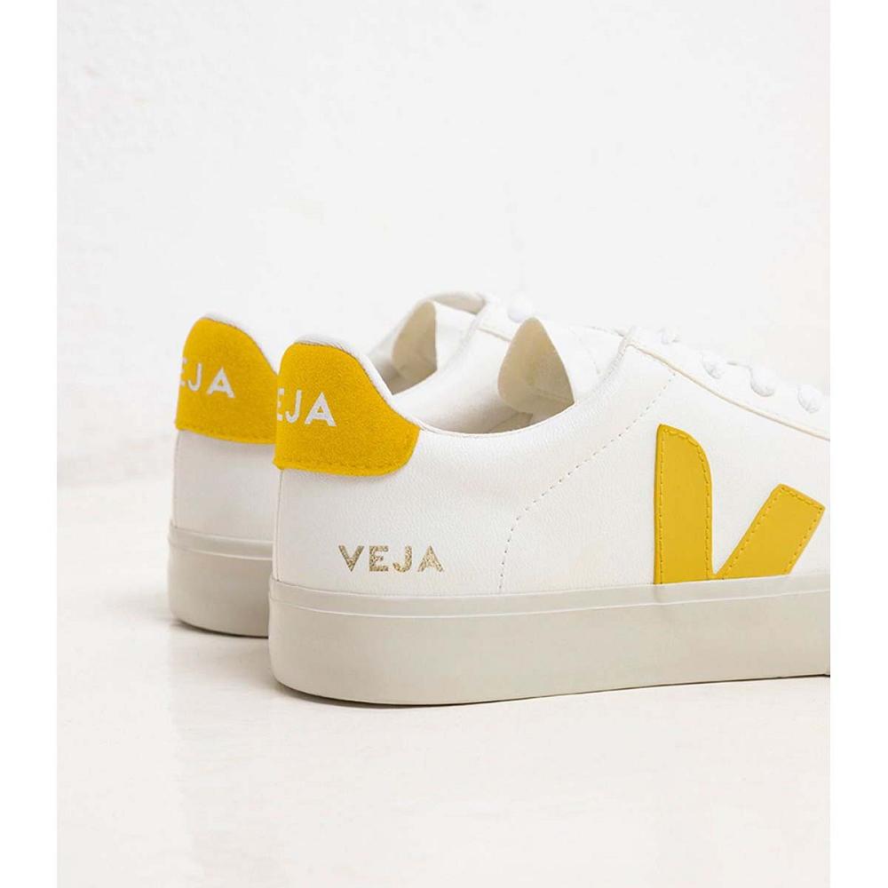 Veja CAMPO CHROMEFREE Men's Low Tops Sneakers White/Yellow | CA 298QMA